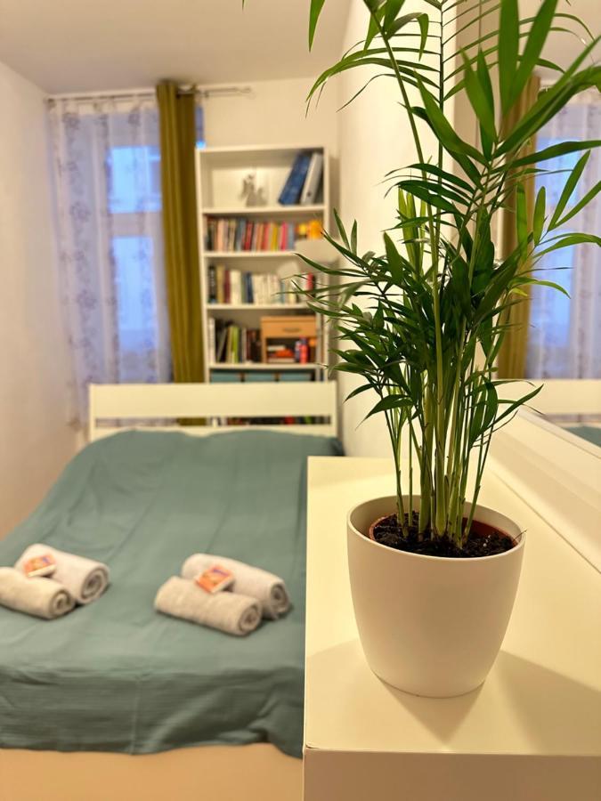 Cosy & Quiet In 17Th District Viena Exterior foto