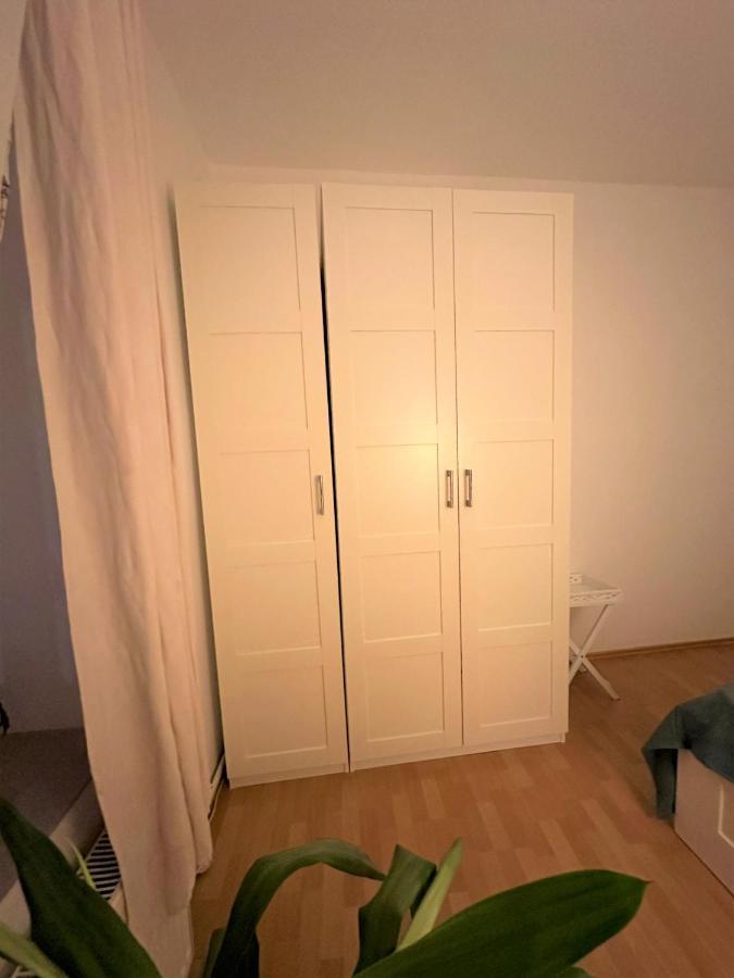 Cosy & Quiet In 17Th District Viena Exterior foto